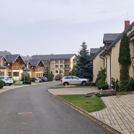 Apartman V Starej Lesnej S Balkonom Stará Lesná Exteriör bild