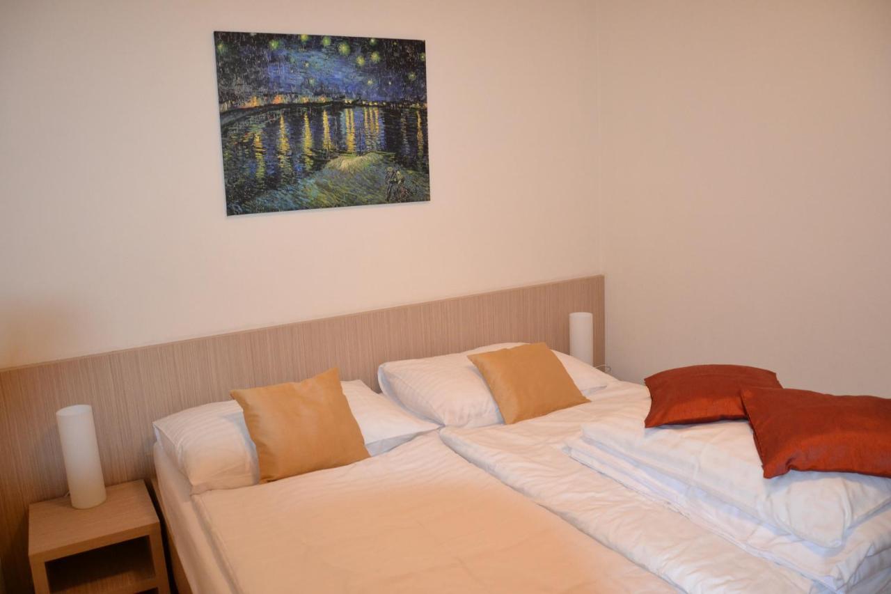 Apartman V Starej Lesnej S Balkonom Stará Lesná Exteriör bild
